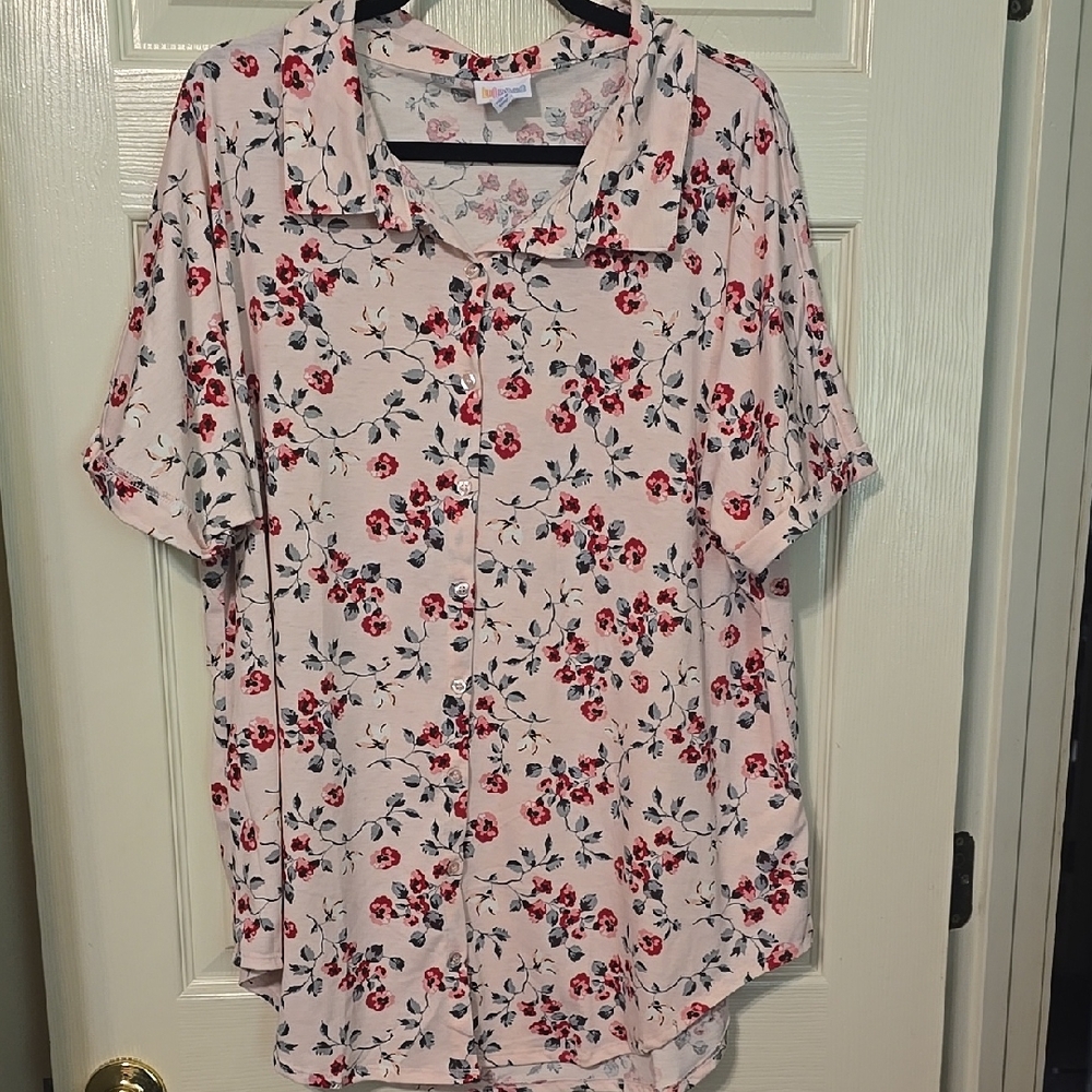 Lularoe Charlie Floral Print‎ Women's Top